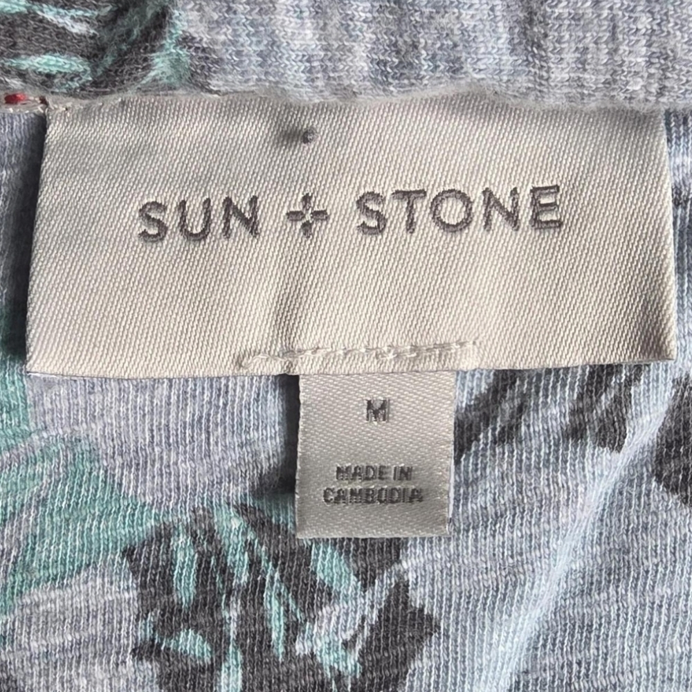 Sun + Stone Men's Polo Shirt in Gray and Green Floral - Picture 2 of 3